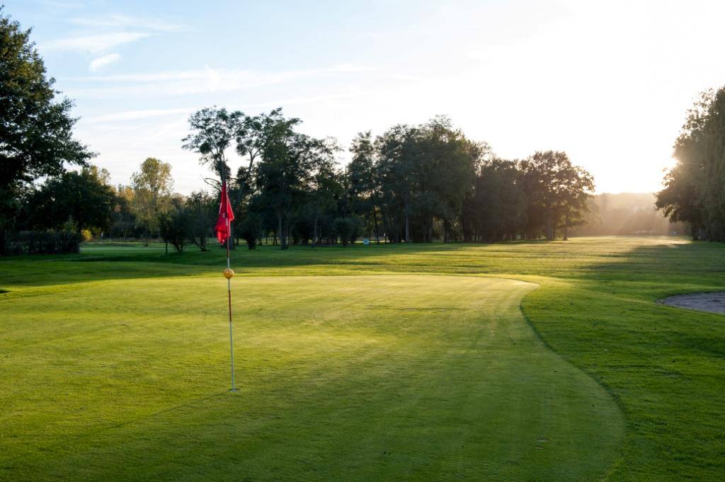 18 holes golfbaan Auvergne, geen GVB noodzakelijk